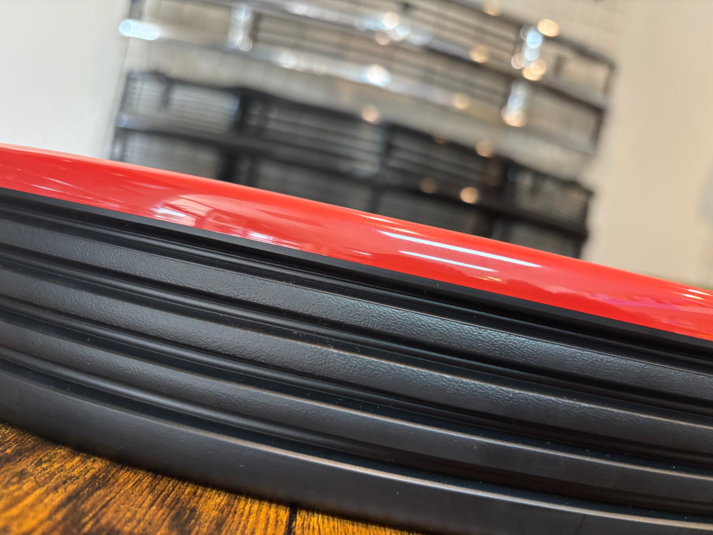 Chevy/GMC OBS Body Side Trim Moulding 24ft roll red/blk