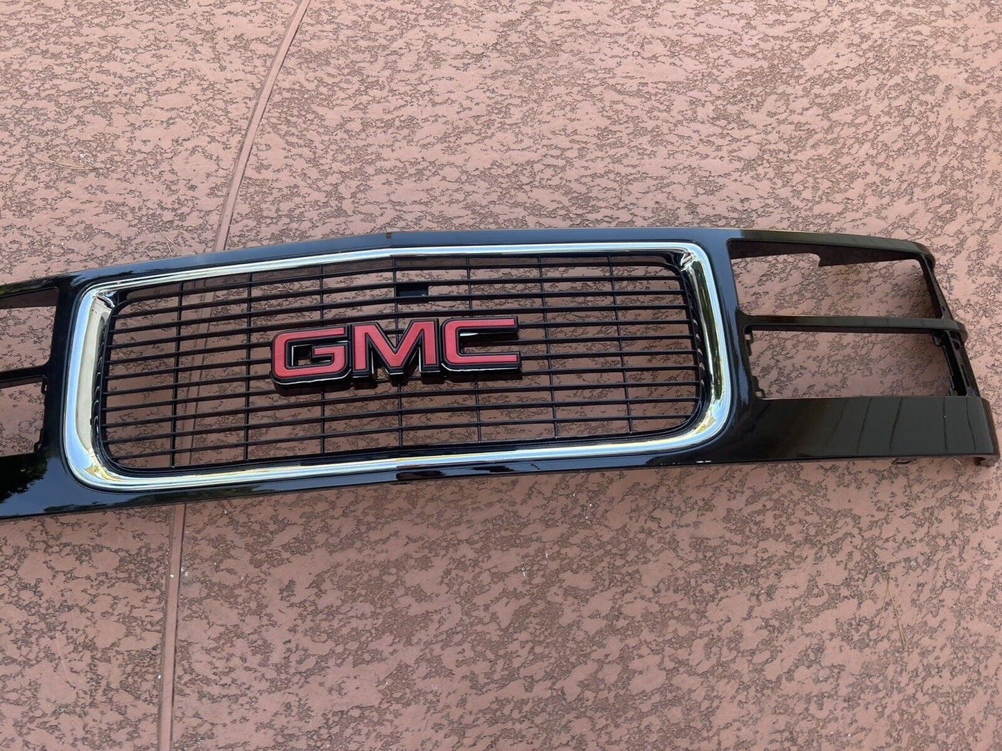 88-98 Chevy GMC Sierra grille with Red/Black Logo