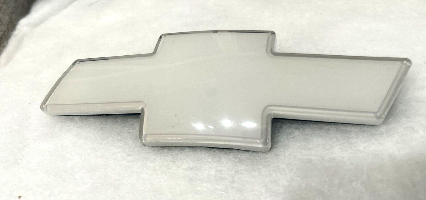 94-98 Chevy OBS Bowtie Grille Logo White