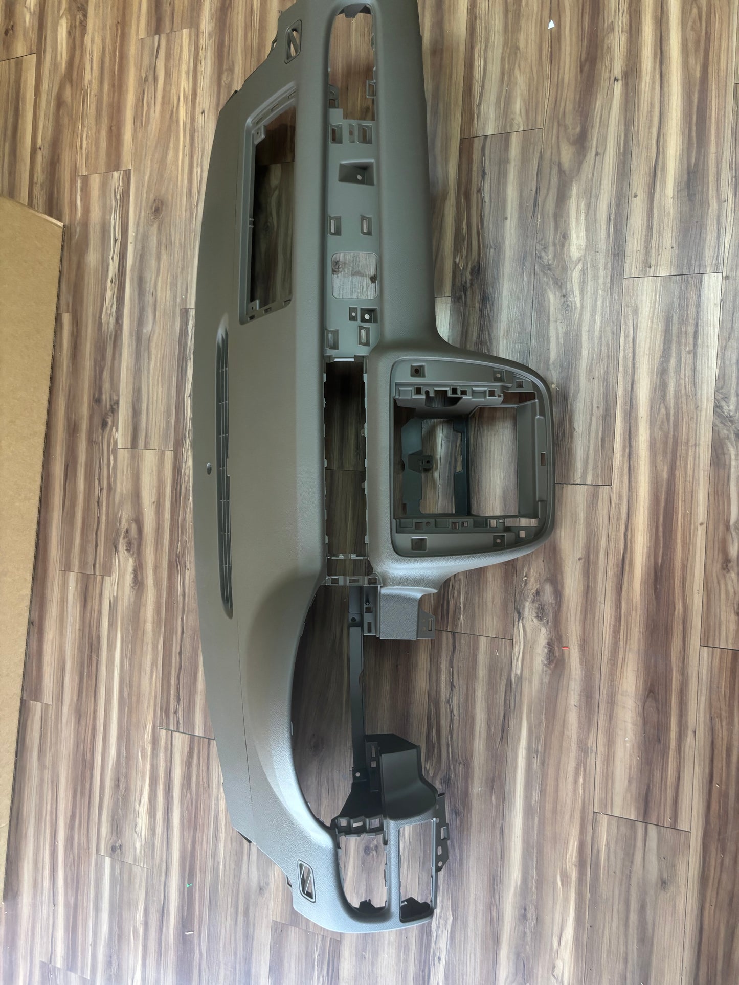 2007-2014 CHEVY TAHOE AVALANCHE LTZ YUKON DASHBOARD  ABS PLASTIC