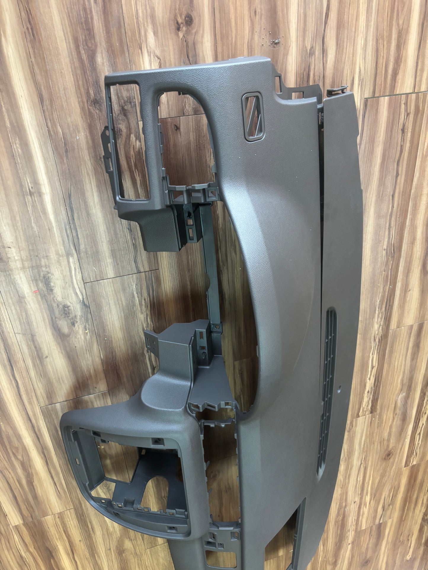 2007-2014 CHEVY TAHOE AVALANCHE LTZ YUKON DASHBOARD  ABS PLASTIC