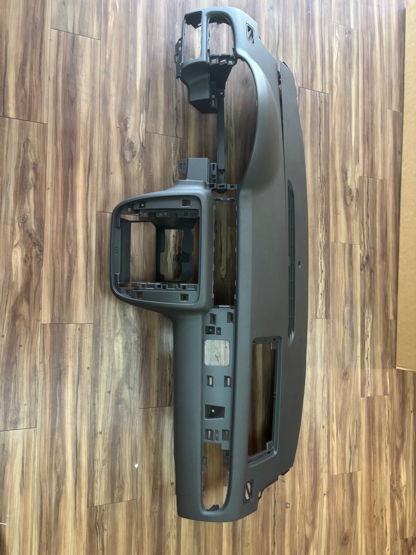 2007-2014 CHEVY TAHOE AVALANCHE LTZ YUKON DASHBOARD  ABS PLASTIC